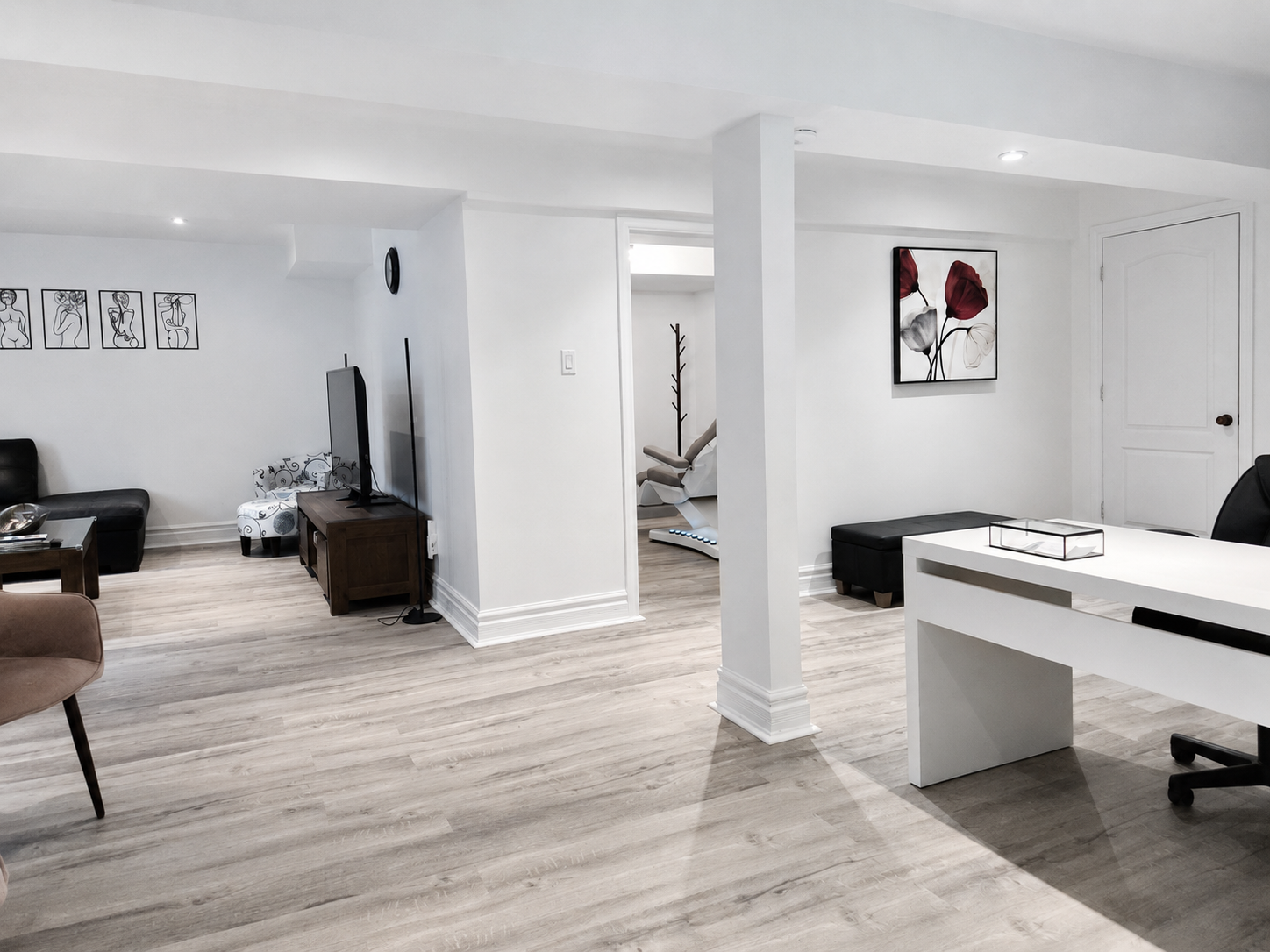 Reception and consultation area at RAZ Medical Aesthetic Clinic